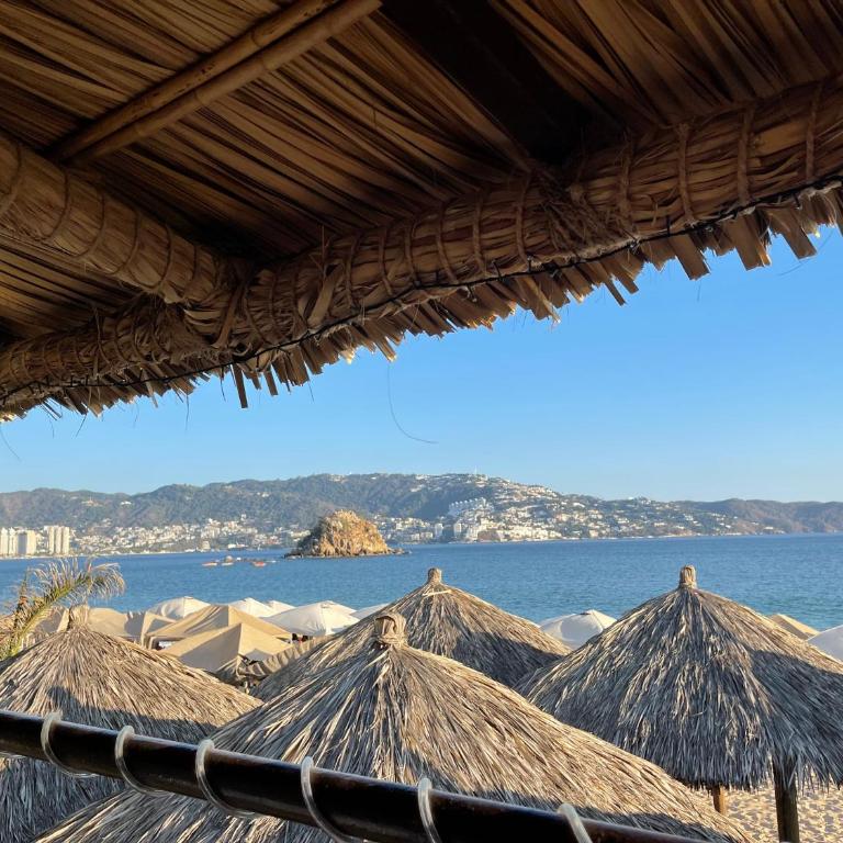 Hermoso Departamento Costa Málaga 2 Banus Acapulco Diamante - Two-Bedroom Apartment - 16