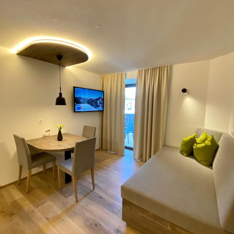 B&B - Rooms&Apartments Oberwiesen - Appartamento con 1 Camera da Letto e Balcone - 2