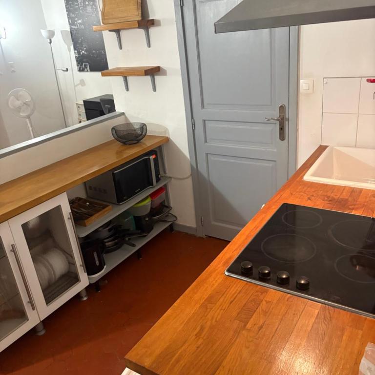 Un charmant cocon au cœur du Vieux-Nice - Appartement 1 Chambre - 8