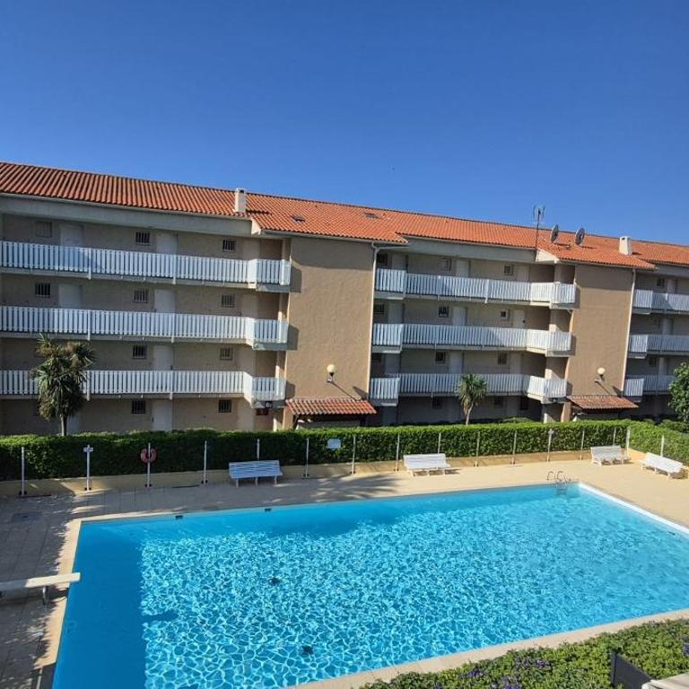 Les Sablettes Plage à 400 m Piscine surveillée Parking Clim - Appartement 1 Chambre - 2