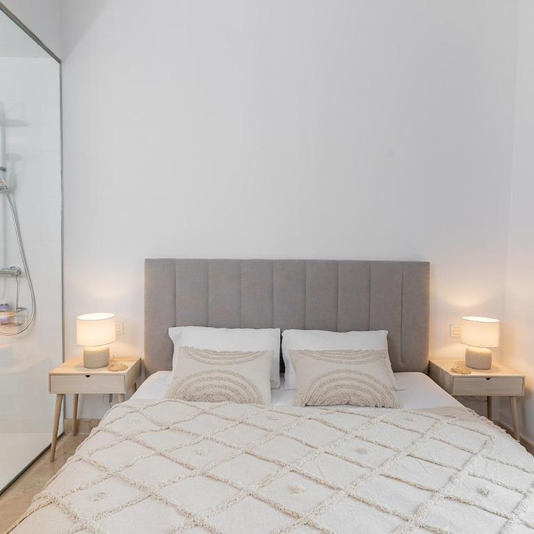 Paraiso Pueblo stunning views 3 Bedroom apartment - Three-Bedroom Apartment with Sea View - 14