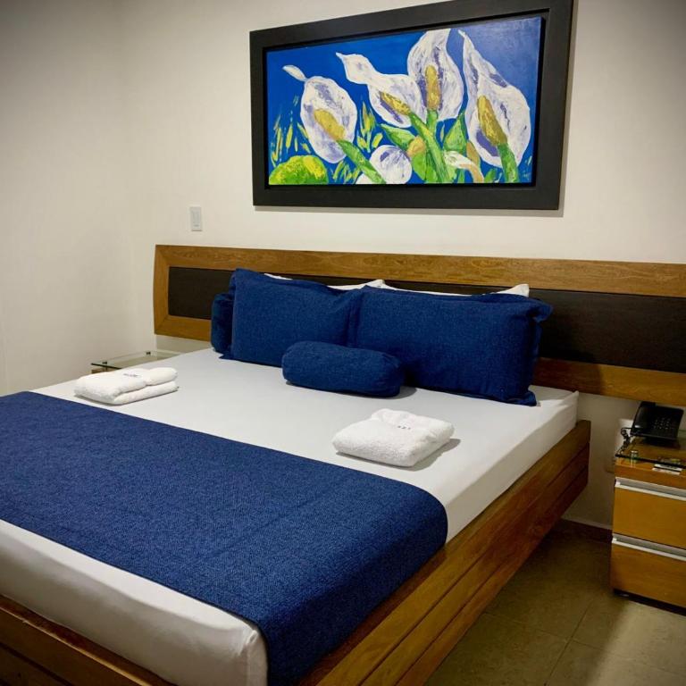 Hotel Monarca - Habitación con cama grande - 3