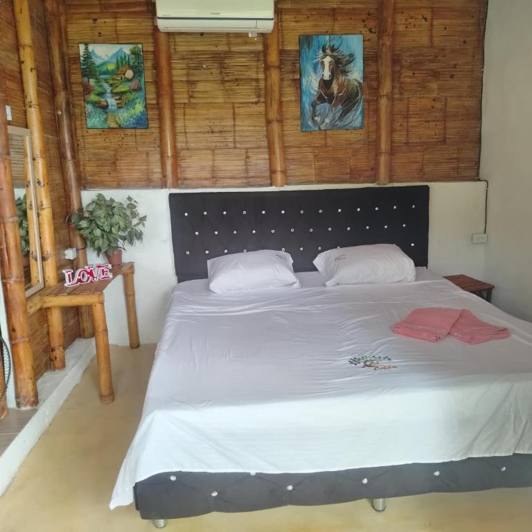 Cabaña Familiar El Eden Glamping Girardot - Casa de 2 dormitorios - 4