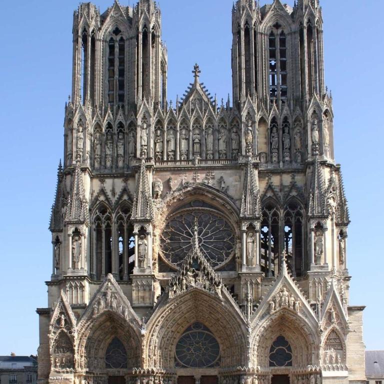 Maison Reims - Maison de Ville 2 Chambres - 4