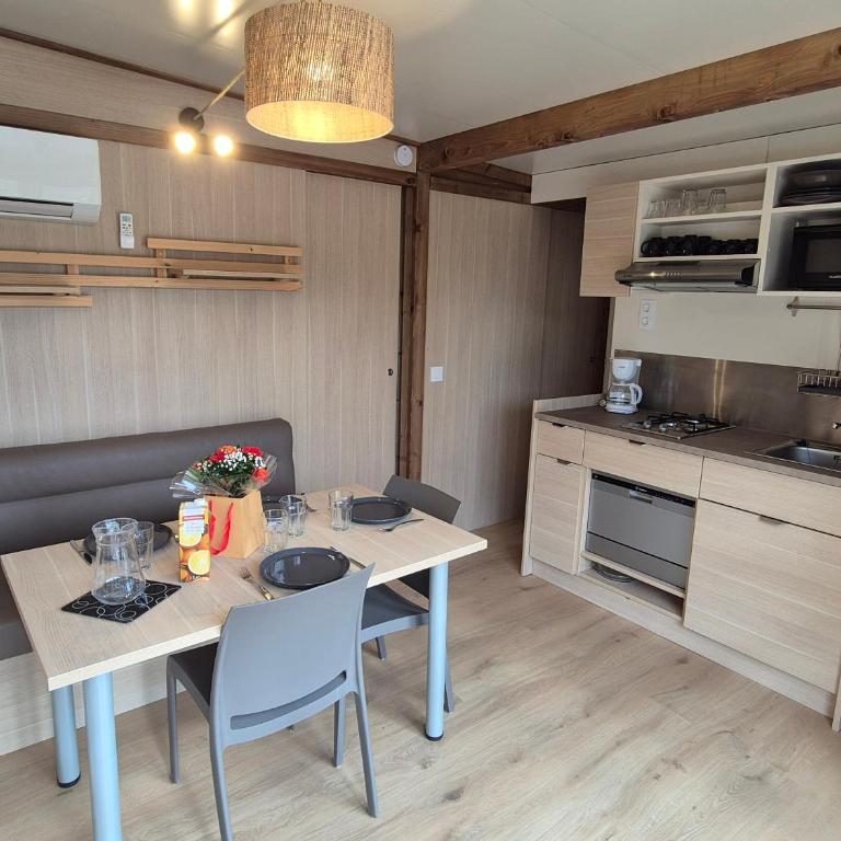 camping paradis soleil d'oc - Chalet 2 Chambres - 1