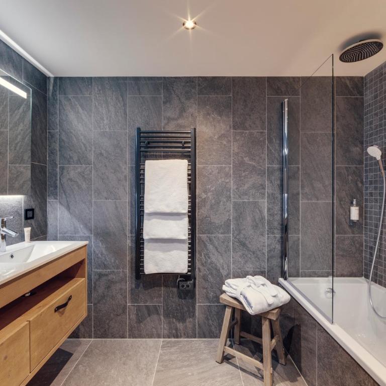 Hôtel Avancher - Appartement 3 Chambres - Emilou - 2