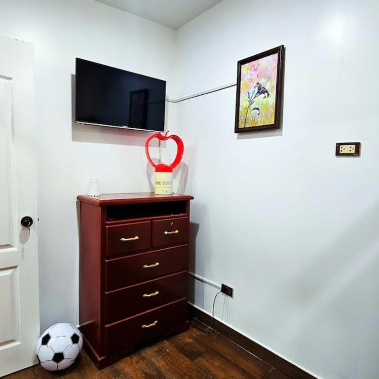 Casa Pacheco 2 - Modern 2BR 1 BA, Walk to Castle and Beach, Secure Parking Included - Two-Bedroom House - 27