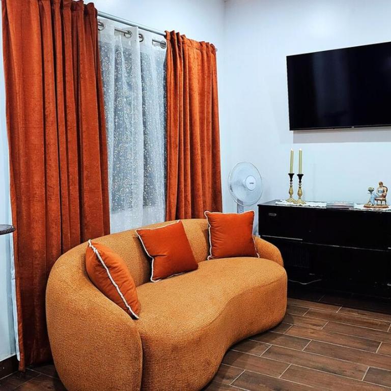 Casa Pacheco 2 - Modern 2BR 1 BA, Walk to Castle and Beach, Secure Parking Included - Two-Bedroom House - 37