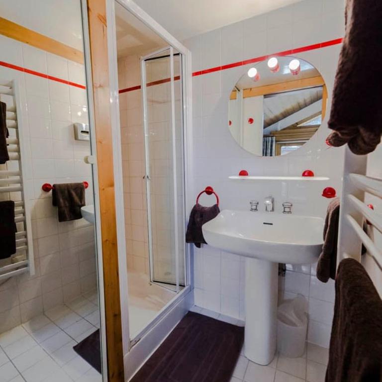 Chalet Cosy Près des Pistes à Val d'Isère - Chalet - 30