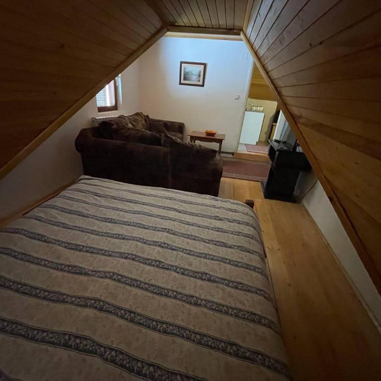 Balkan Vibe Apartments - Apartman u Potkrovlju sa 2 Spavaće Sobe - 2