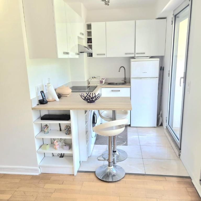 Superbe Appartement Luxueux Mont-Boron - Appartement 1 Chambre - 35