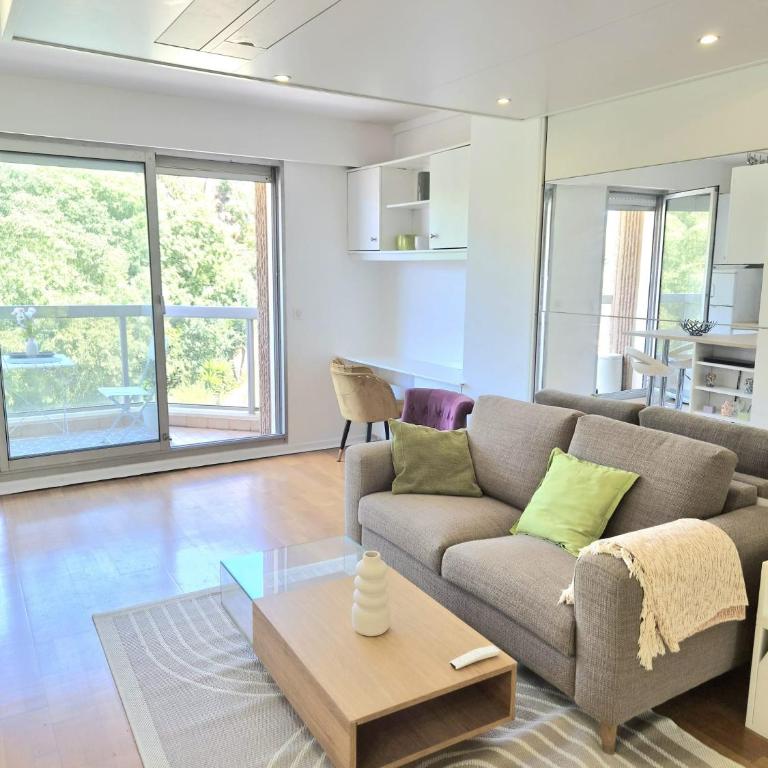 Superbe Appartement Luxueux Mont-Boron - Appartement 1 Chambre - 37