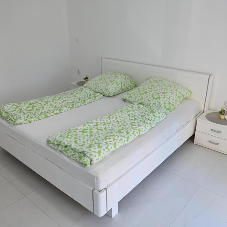 Luxury Duplex with Private Jacuzzi Free Parking - Maisonette-Apartment - 7