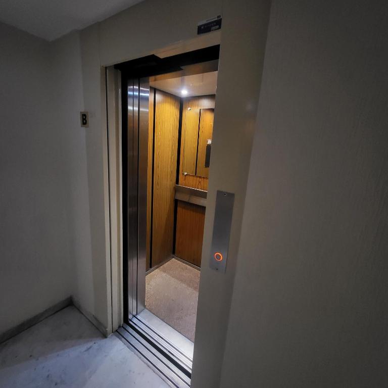 140m of palace of festival#Croisette#beach#city centre Cannes#Palace#aircondition#free WiFI#Private#elevator#terras - Appartement 1 Chambre - 20