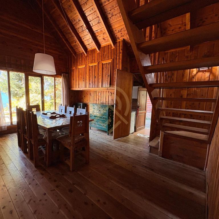 AlunCo - Three-Bedroom Home - 45
