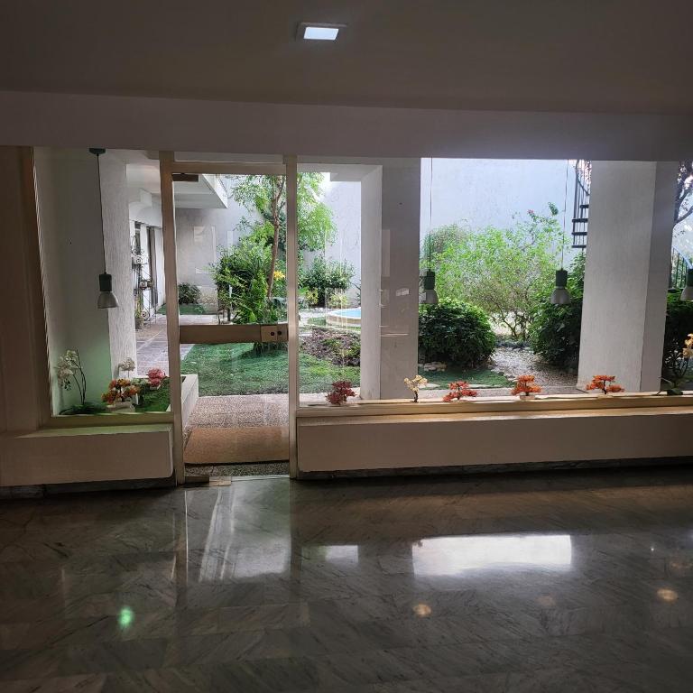 140m of palace of festival#Croisette#beach#city centre Cannes#Palace#aircondition#free WiFI#Private#elevator#terras - Appartement 1 Chambre - 37