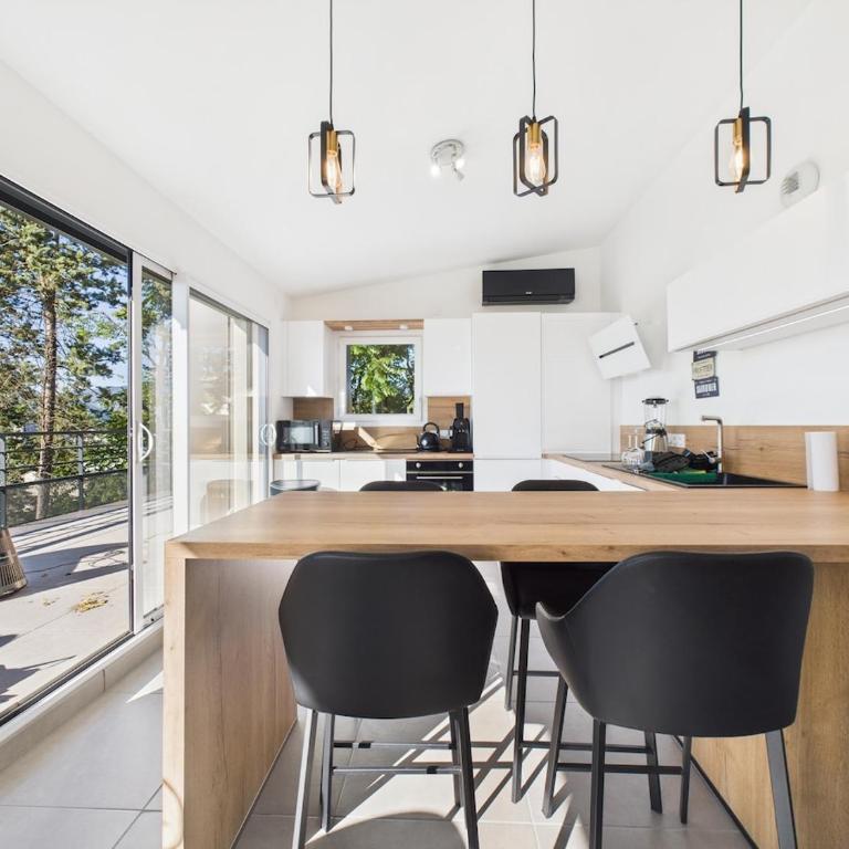 Modern and well-equipped 2-bedroom apartment, beautiful view - Appartement 2 Chambres avec Terrasse - 7