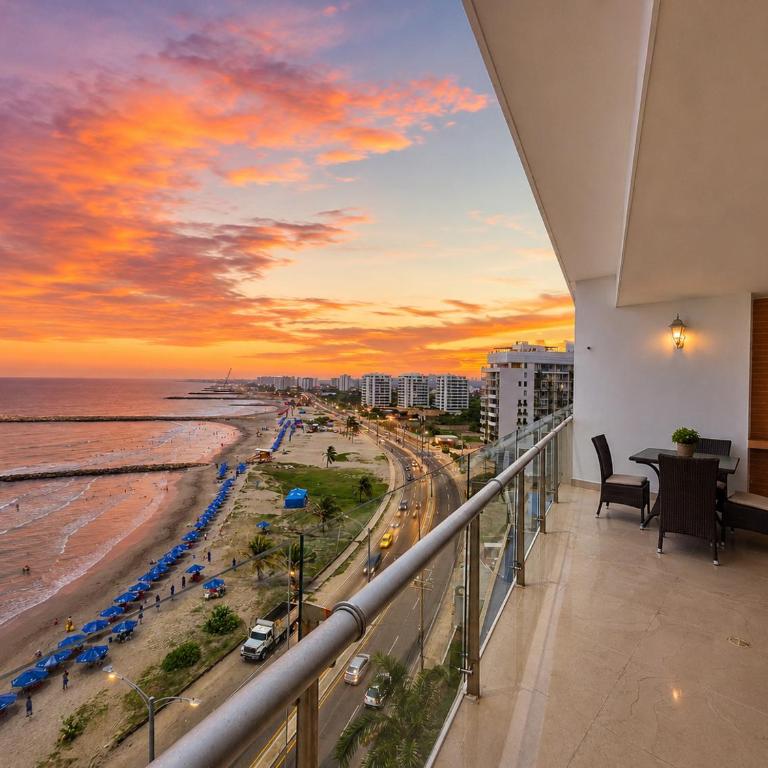 Oceanfront 2BR with Balcony near Walled City - Two-Bedroom Apartment - 1