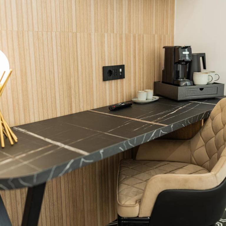 Lumea Suites Santa Lucia - Camera Quadrupla Premium - 14