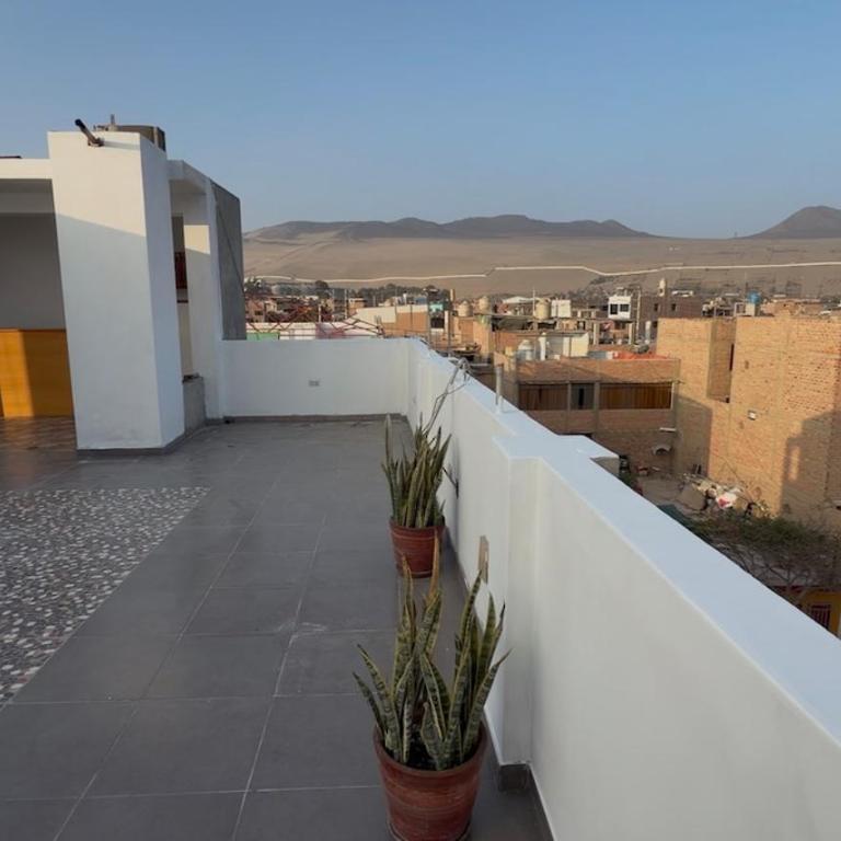 Penthouse Pacheco - 3BR, 5BA with Private Rooftop Terrace with Panoramic City Views - Apartment - 82
