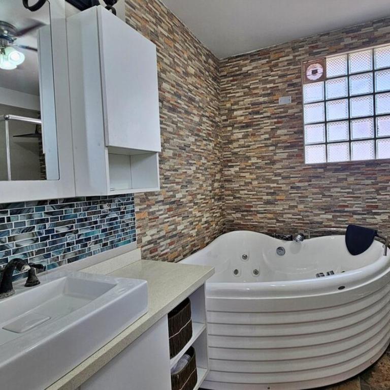 Penthouse Pacheco - 3BR, 5BA with Private Rooftop Terrace with Panoramic City Views - Apartment - 74