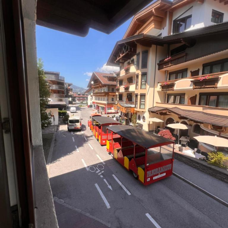 Edelweiss "Hotel & Restaurant" - Standard Apartment - 13