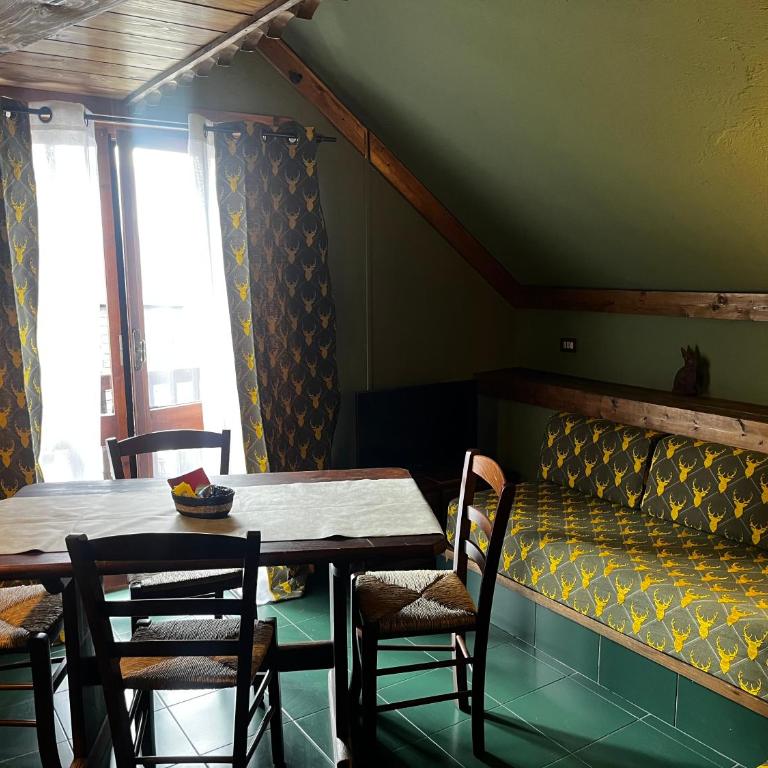 Sestriere-Sises Lodges, Appartamenti Moderni, vicino alle piste - Appartamento Superior con 1 Camera da Letto e Balcone - 1