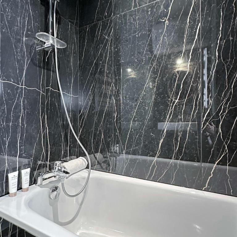 Sumptuous flat with lift near Opera - Appartement - 32