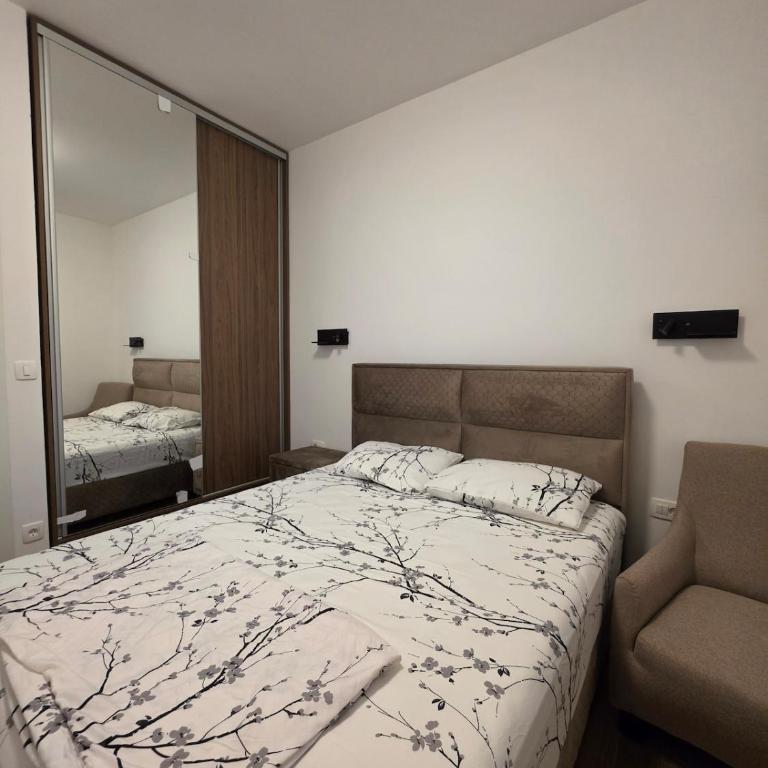 Apartman Lena - u blizini aerodroma - Apartman sa 1 Spavaćom Sobom - 6