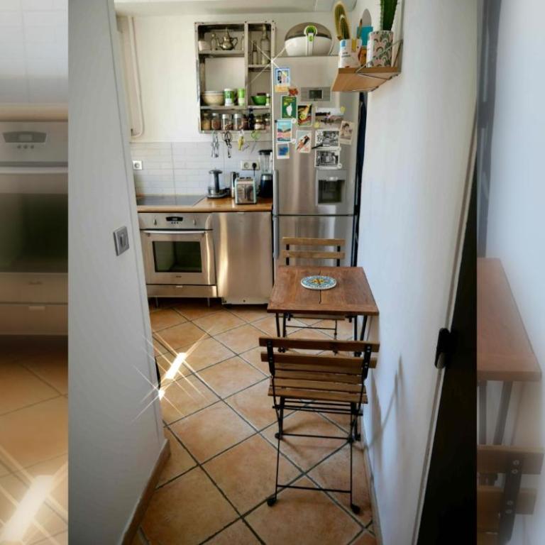 Amazing 1 Bedroom Apartment at Abbesses - Appartement 1 Chambre - 7