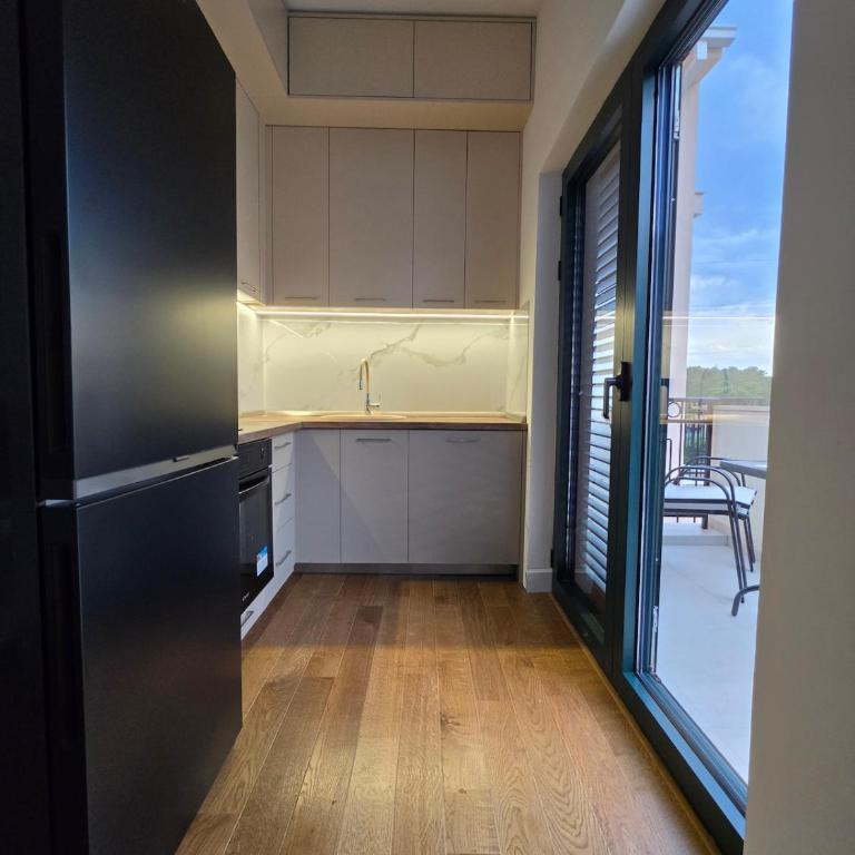 Apartman Lena - u blizini aerodroma - Apartman sa 1 Spavaćom Sobom - 7