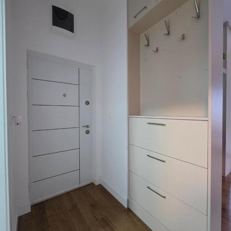 Apartman Lena - u blizini aerodroma - Apartman sa 1 Spavaćom Sobom - 8