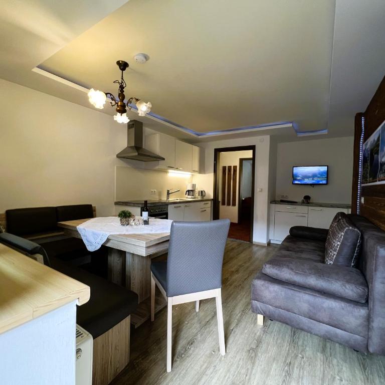 Petererhof - Apartment mit 2 Schlafzimmern und Balkon - 12