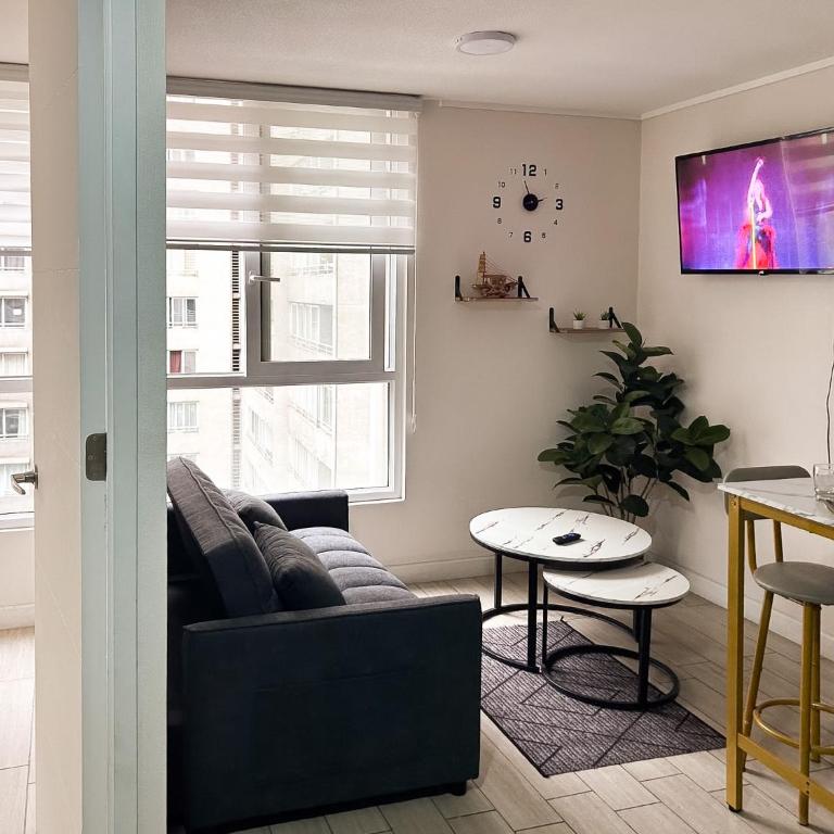 Práctico y Conectado en el Centro de Santiago - A pasos del Metro - Apartamento de 2 dormitorios - 41