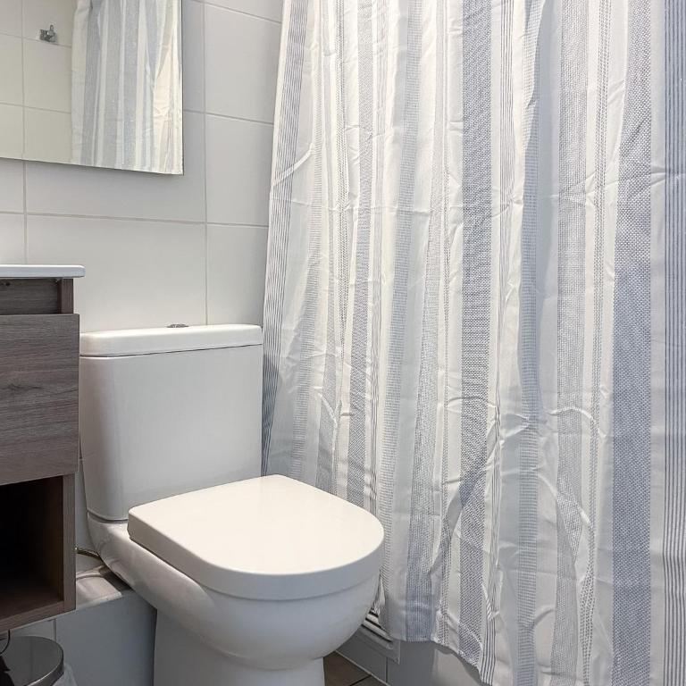 Práctico y Conectado en el Centro de Santiago - A pasos del Metro - Apartamento de 2 dormitorios - 35