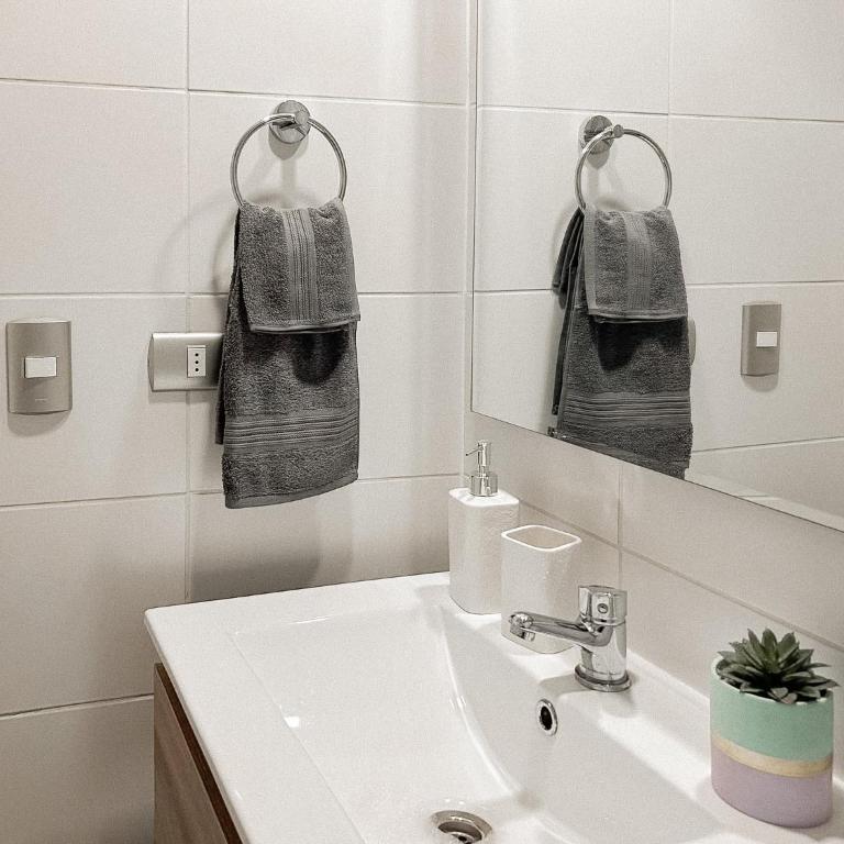 Práctico y Conectado en el Centro de Santiago - A pasos del Metro - Apartamento de 2 dormitorios - 43