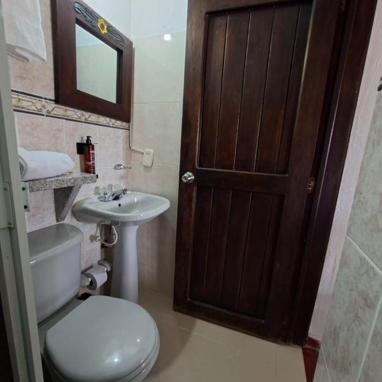 Hotel Cristo Rey Campestre - Habitación Doble Económica - 4