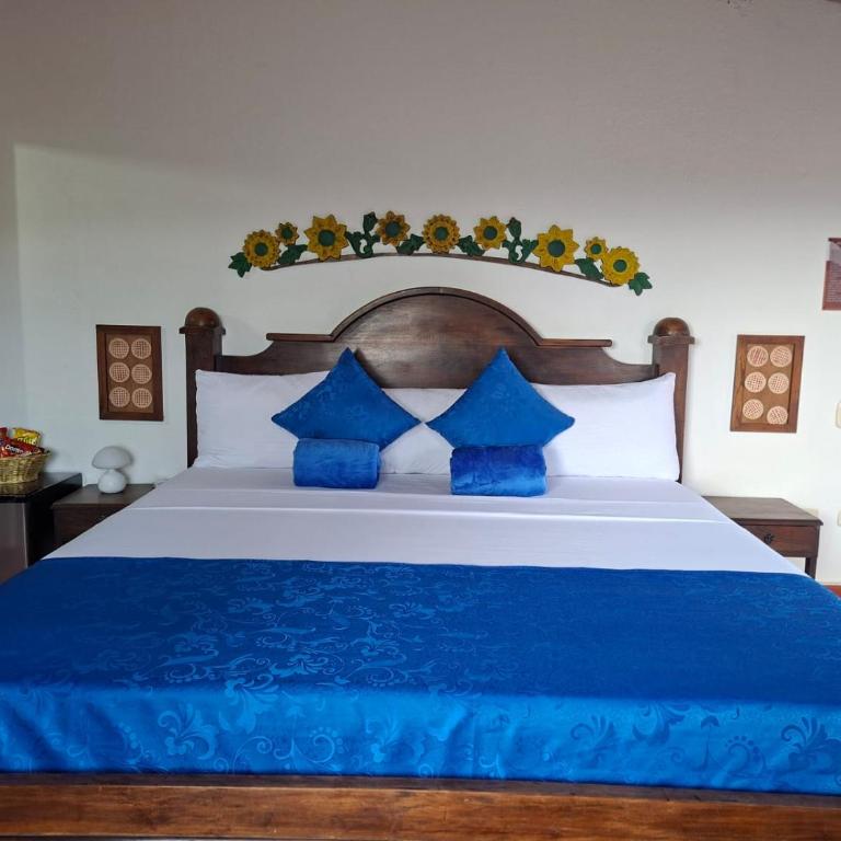 Hotel Cristo Rey Campestre - Habitación Cuádruple Prémium - 6