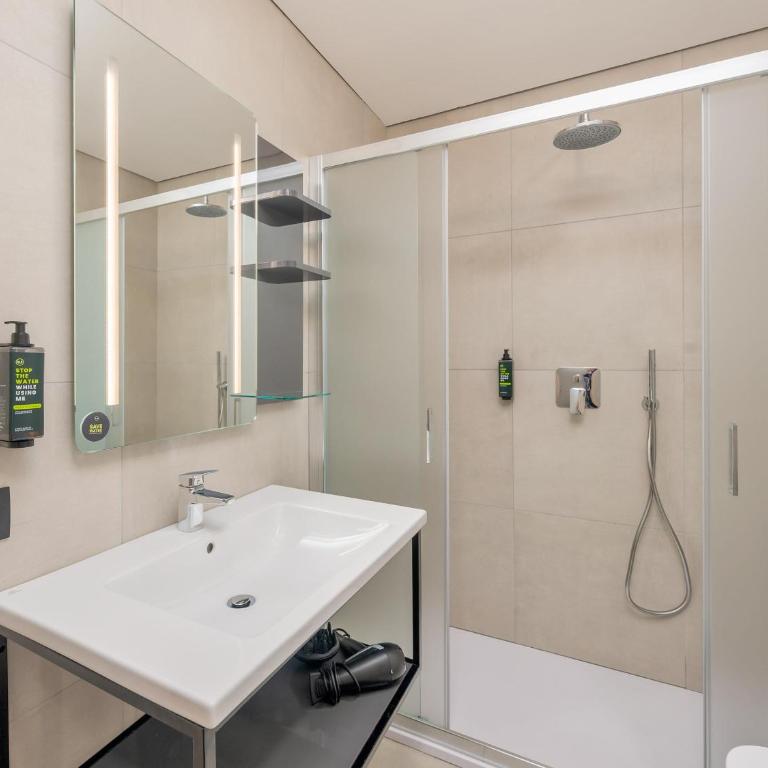 B&B Hotel Como City Center - Camera Singola Standard - 4
