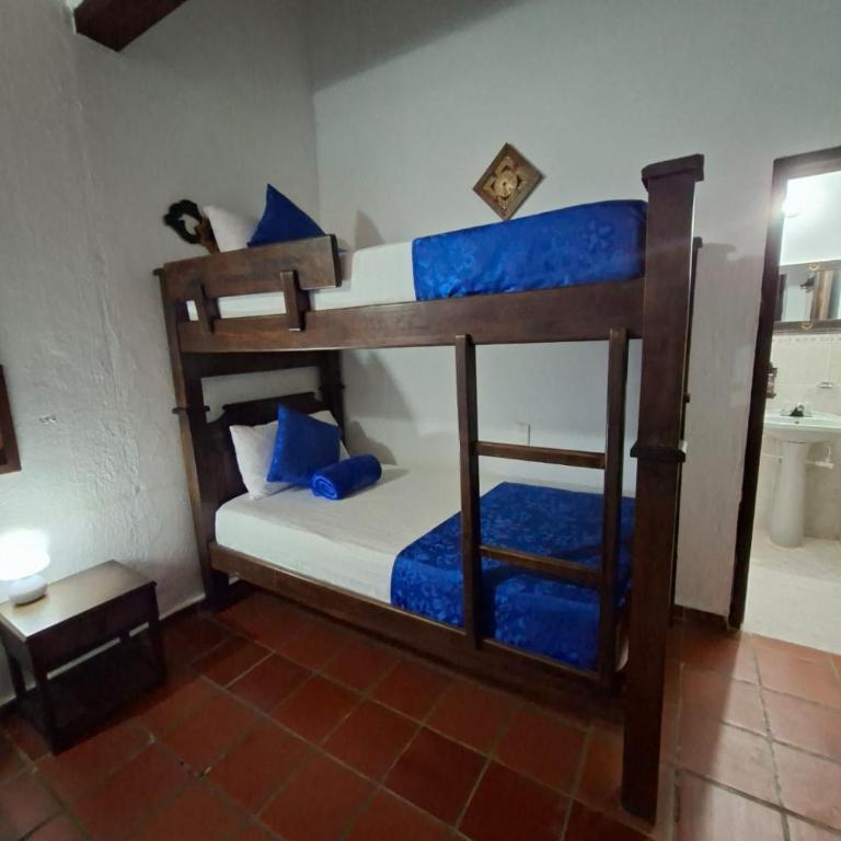 Hotel Cristo Rey Campestre - Habitación Cuádruple - vistas al jardín - 2