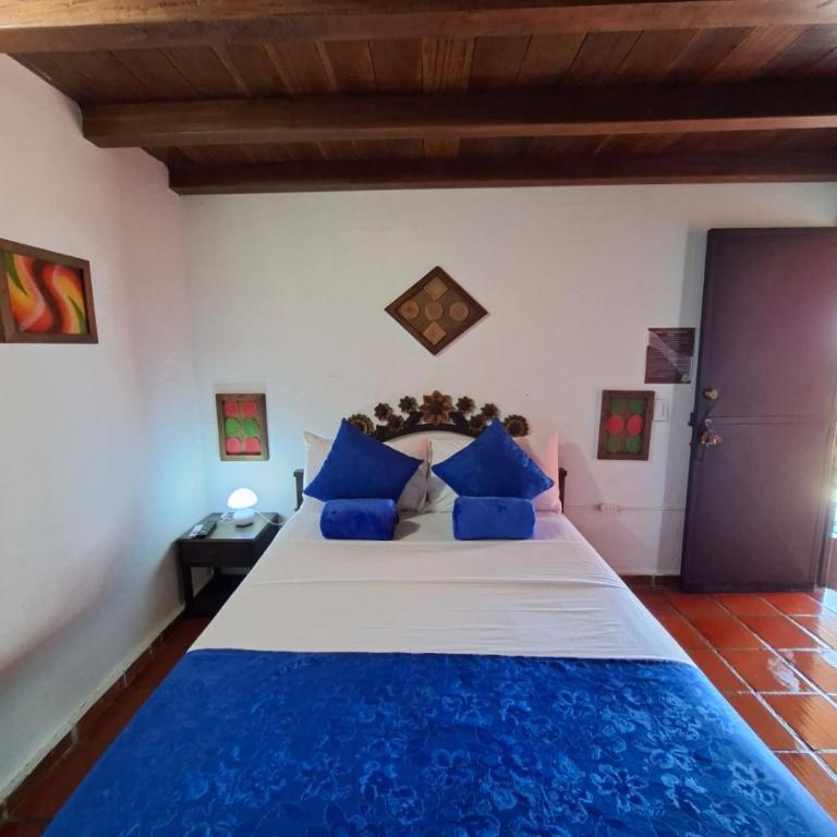 Hotel Cristo Rey Campestre - Habitación Cuádruple - vistas al jardín - 24