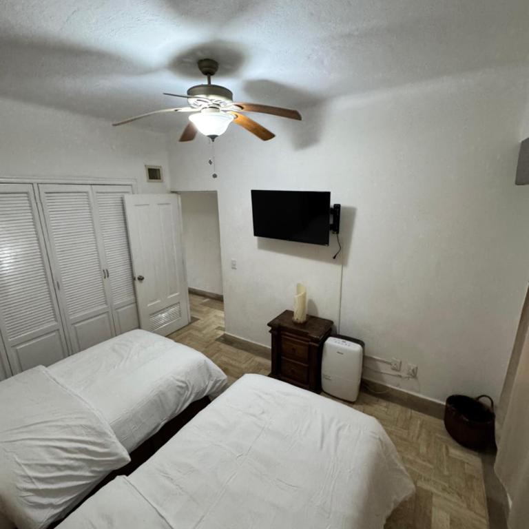 Velas Vallarta Ocean Front Resort - Apartamento con vistas y balcón - 8