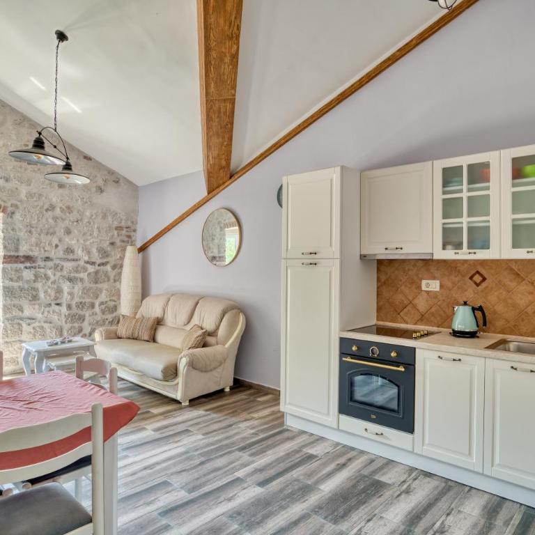 Old Town View - Sunny, Bright & Quiet - One-Bedroom Apartment - 31