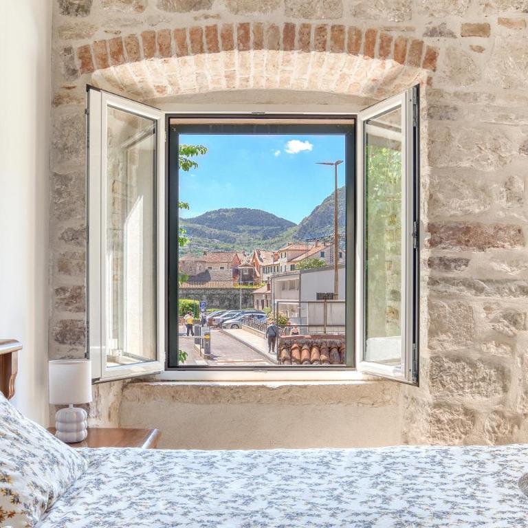 Old Town View - Sunny, Bright & Quiet - One-Bedroom Apartment - 12