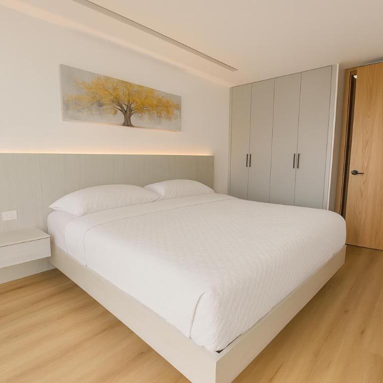 Penthouse a Estrenar Increíble Vista a la Ciudad - Apartamento de 2 dormitorios con balcón y terraza - 26