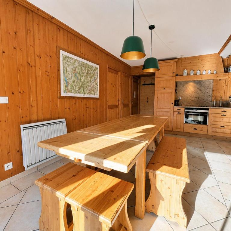 Appartement spacieux 4 chambres au cœur du village avec WiFi et parking - FR-1-505-183 - Apartamento - 22