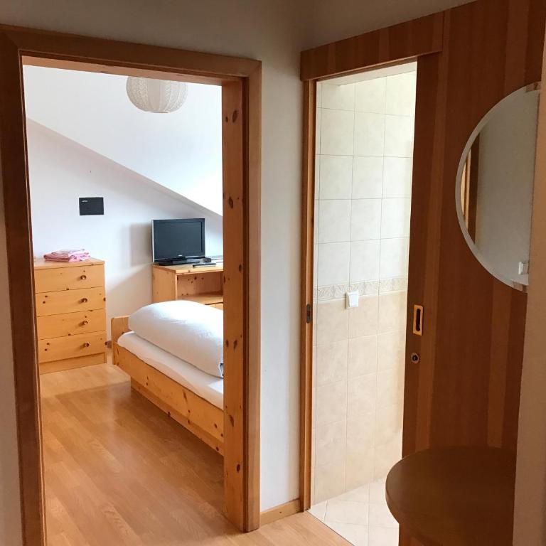 Garni Glurnserhof - Two-Bedroom Suite - 5
