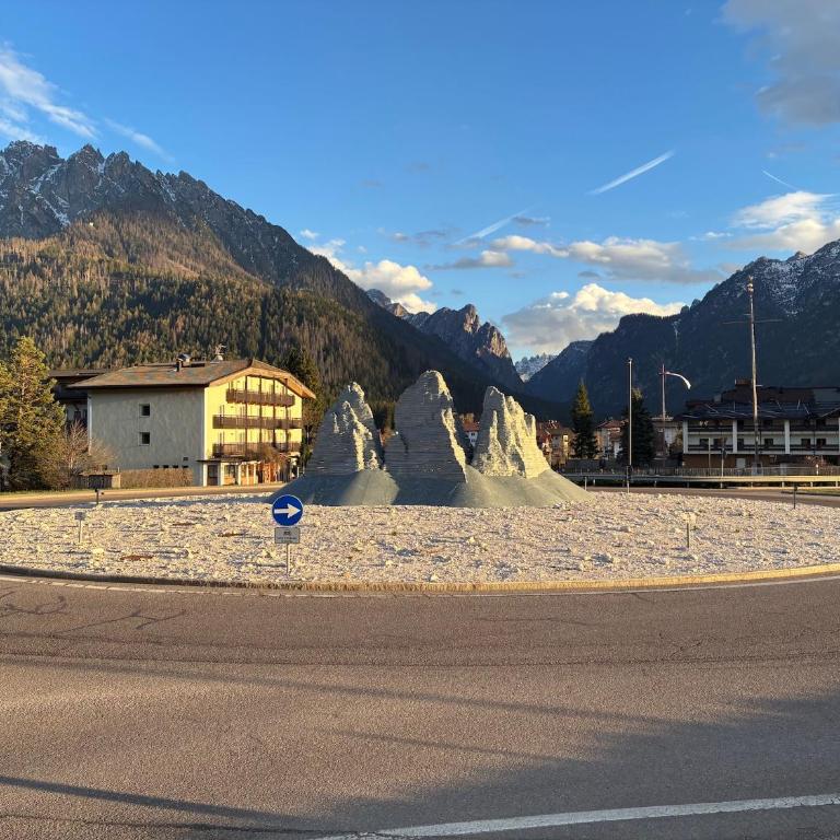 Panorama Suite Toblach - Appartamento con 2 Camere da Letto e con Vista Montagna - 18