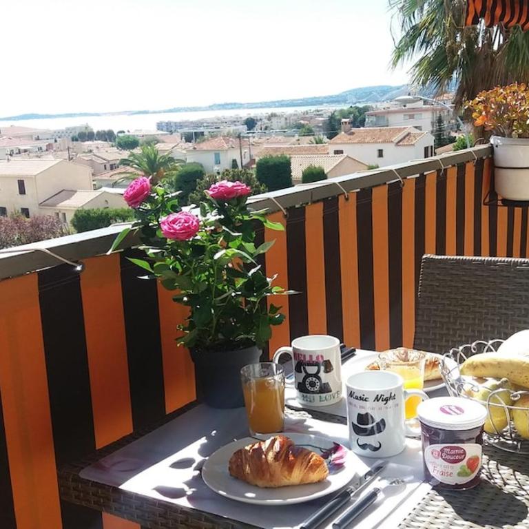 Spacious apartment with sea view - Appartement 2 Chambres - 19
