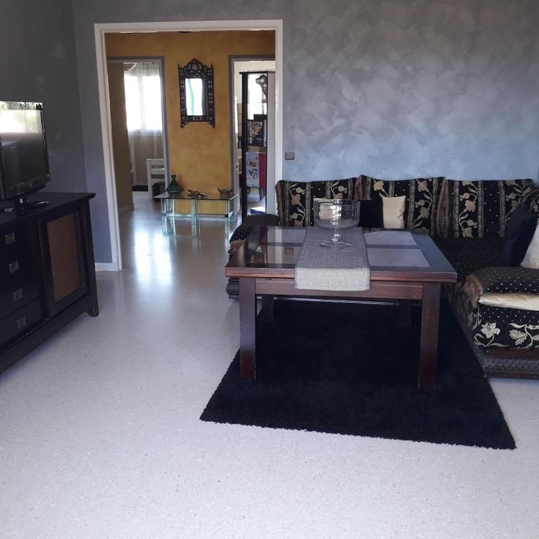 Spacious apartment with sea view - Appartement 2 Chambres - 38